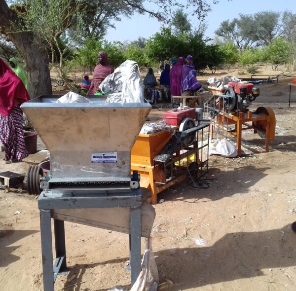 Ce matin une équipe du BRMN NIGER a visité l’entreprise TRANSFORMA-DAMARI qui s’est lancée dans la transformation du manioc dans la commune rurale de Youri, Département de Kollo.